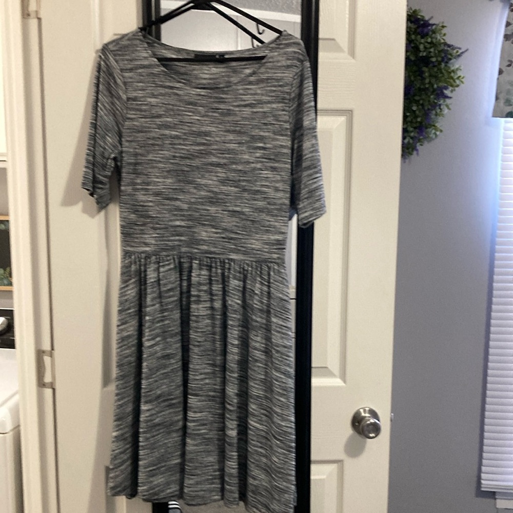 Gray Short Sleeve Dress